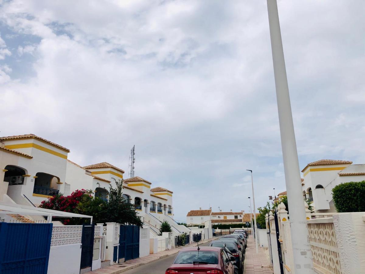 Mediterranean House Гран Алакант Екстериор снимка