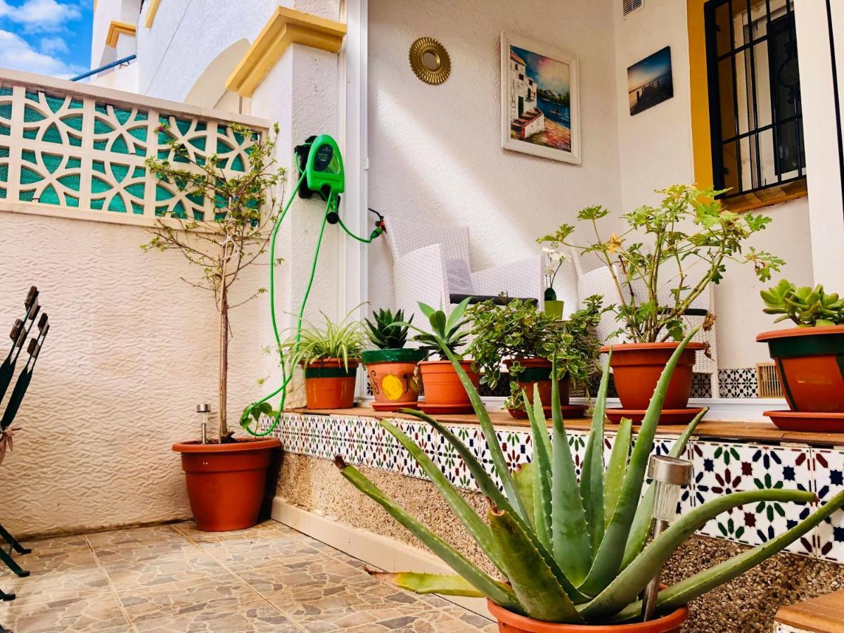 Mediterranean House Гран Алакант Екстериор снимка